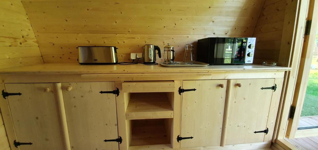 Cabane 2/3 Pers Au Camping Les Patis Nazelles-Negron Zewnętrze zdjęcie
